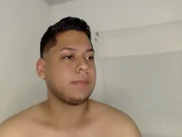 Chaturbate Free Porn Cam of akon_2
