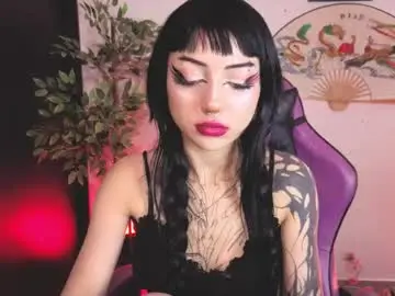 Chaturbate Live Sex Cam of cati_petite