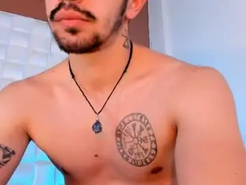 Chaturbate Live Porn of alejandrostorm