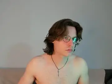 Chaturbate Live Porn of valo_cross