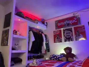 Chaturbate Watch Live Sex Cams of eren_blade_