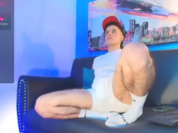 Chaturbate Best live sex cam show of kevinn_blue