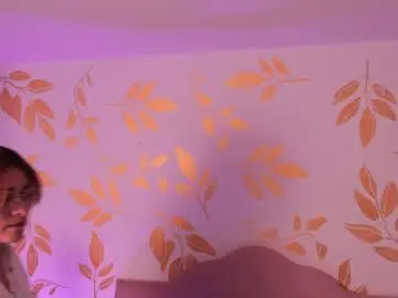 Chaturbate Nude Webcam of alix_bay