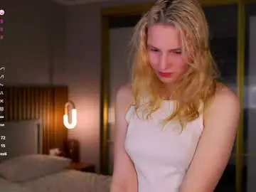 Chaturbate Sex Cam of waki_fuckie