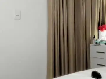 Chaturbate Live Sex Cam of laurent_jones