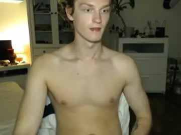 Chaturbate Nude Webcam of daniel_yumm