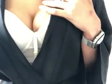 Chaturbate Live Sex Cam of ericwiuff