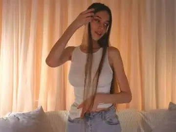 Chaturbate Watch Live Sex Cams of dianelawrence