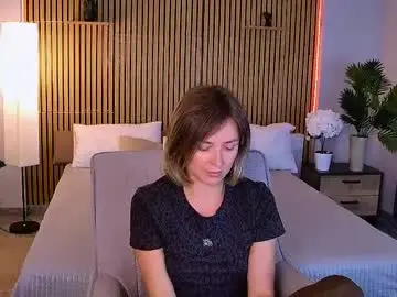 Chaturbate Watch Live Sex Cams of cutemirage