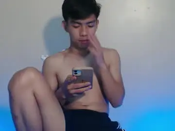 Chaturbate Free Porn Cam of clyde_twinkx