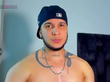 Chaturbate Live Sex Cam of austin_curry