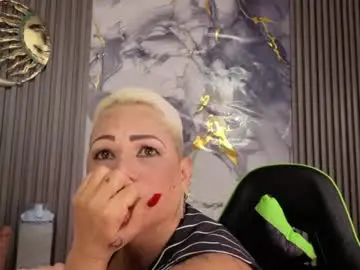 Chaturbate Best live sex cam show of gianellacox