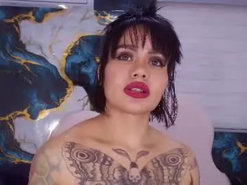 Chaturbate Adult Video Chat of dominoo_