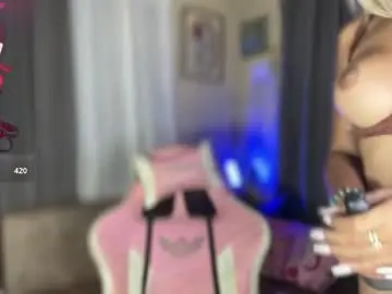 Chaturbate Live Sex Cam of deliciousfaye
