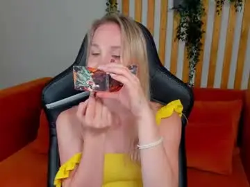Chaturbate Sex Cam of elaravoltage