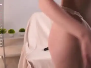 Chaturbate Watch Live Sex Cams of lilianbickford