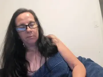 Chaturbate Live Porn of verysassypeachgoddess