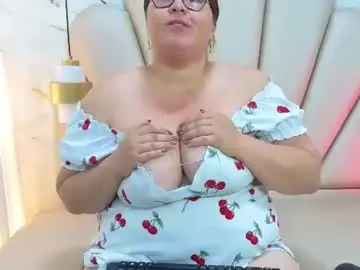 Chaturbate Adult Video Chat of victoria_moonn_
