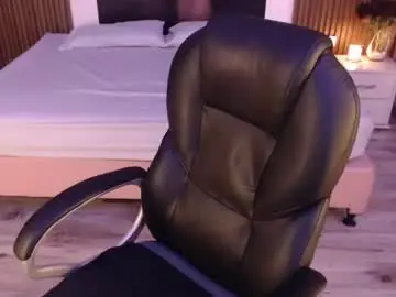 Chaturbate Live Sex Cam of sabriinaa_fox