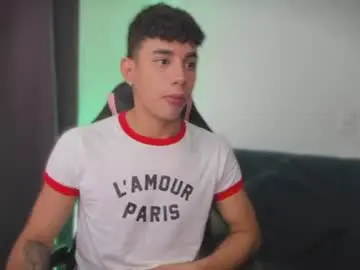 Chaturbate Adult Webcam of andrew_twink18