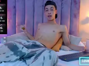 Chaturbate Sex Cam of liam_mercurio