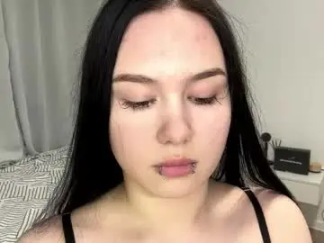 Chaturbate Live Sex Cam of pralinepurr