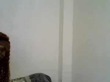 Chaturbate Live Sex of royalluxe