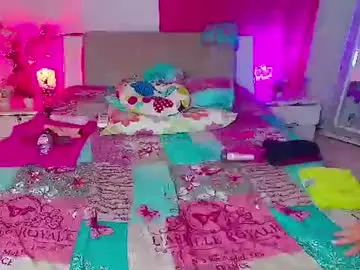 Chaturbate Nude Webcam of kendra_love31