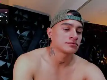Chaturbate Live Sex Cam of liamdeep_