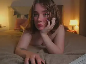 Chaturbate Free Porn Cam of tiny_lina