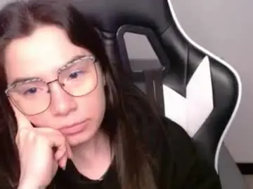 Chaturbate Live Porn of wolfs_daughter
