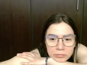 Chaturbate Live Porn of wolfs_daughter