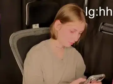 Chaturbate Live Sex Cam of kateslil