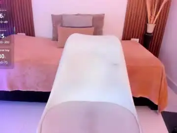 Chaturbate Live Sex of tiana_glow
