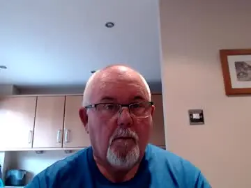 Chaturbate Live Sex Cam of touchwood25