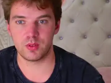 Chaturbate Nude Webcam of justin_reed