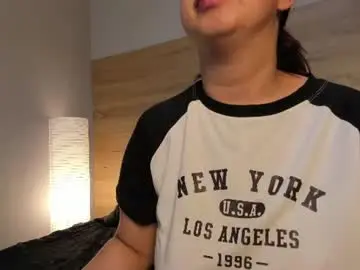 Chaturbate Free Porn Cam of madelaine_blosson