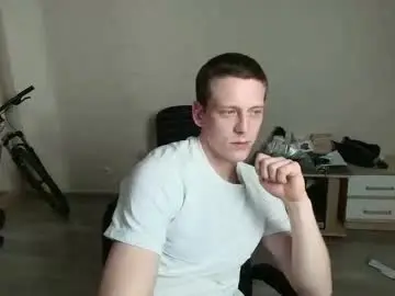 Chaturbate Free Porn Cam of mikimaus0101
