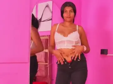 Chaturbate Nude Webcam of zafira_brown