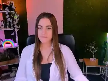 Chaturbate Live Sex of elyra_lir