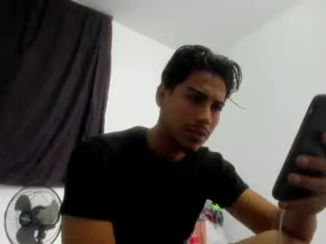 Chaturbate Sex Chat of angelo000000000000000x