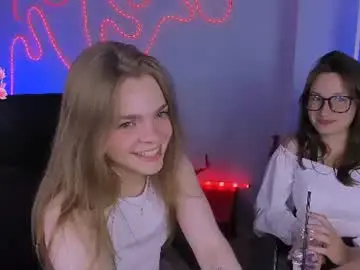 Chaturbate Live Sex of helli_belli