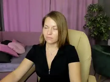 Chaturbate Adult Webcam of kira_miragee