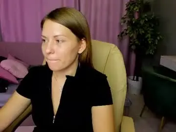 Chaturbate Adult Webcam of kira_miragee