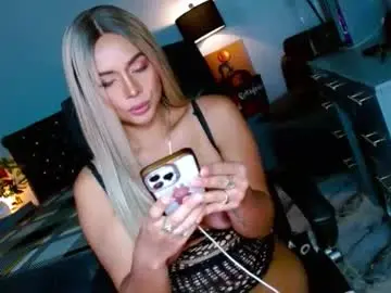 Chaturbate Adult Video Chat of insatiable_queen16