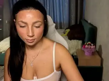 Chaturbate Free Porn Cam of mira_star_007