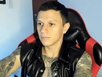 Chaturbate Live Sex Cam of masterdave7