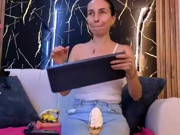 Chaturbate Adult Video Chat of starlight_mature23_aws