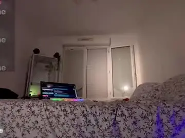 Chaturbate Free Live Porn of summerfeet_love