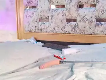 Chaturbate Live Sex Cam of emily_dempsey